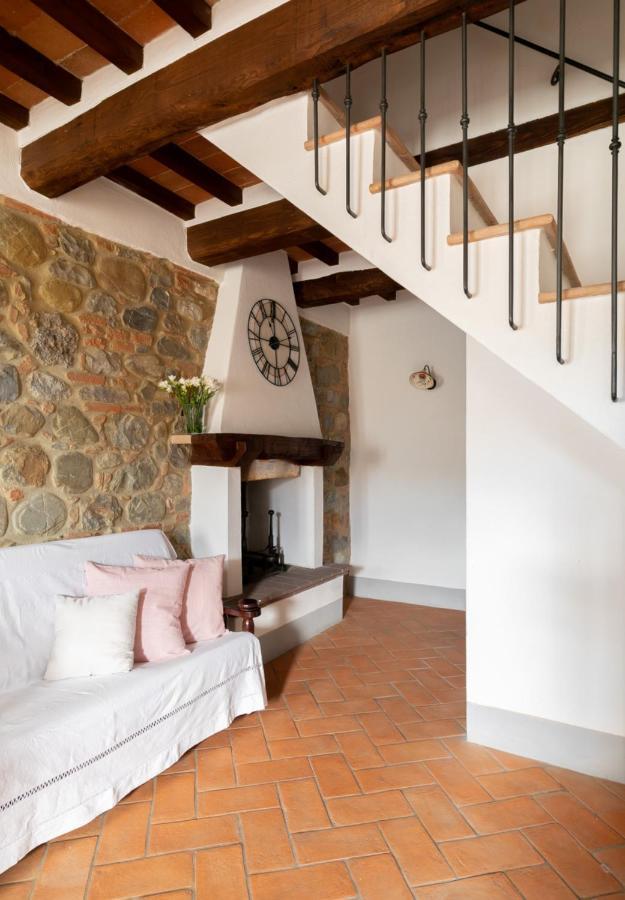 Noi2+2 Vacanze - App. Andrea Contignano Bagian luar foto