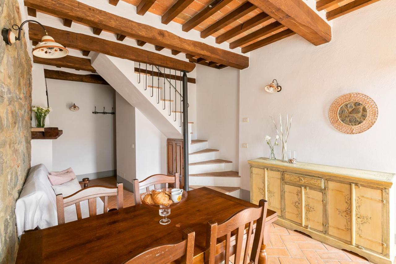 Noi2+2 Vacanze - App. Andrea Contignano Bagian luar foto