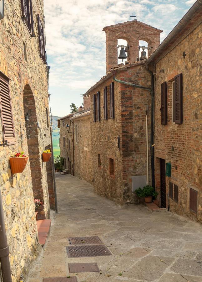 Noi2+2 Vacanze - App. Andrea Contignano Bagian luar foto